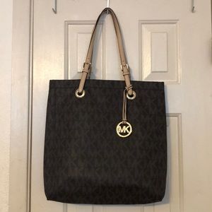 Authentic Michael Kors Purse